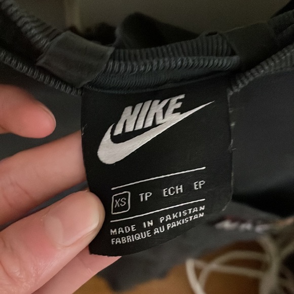 Nike T-Shirt Dress - Picture 4 of 4